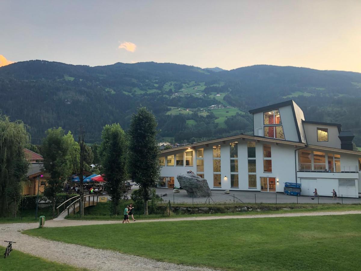Zillerglueckhuette - 5 Sterne Camping Aufenfeld Aschau Im Zillertal Kültér fotó